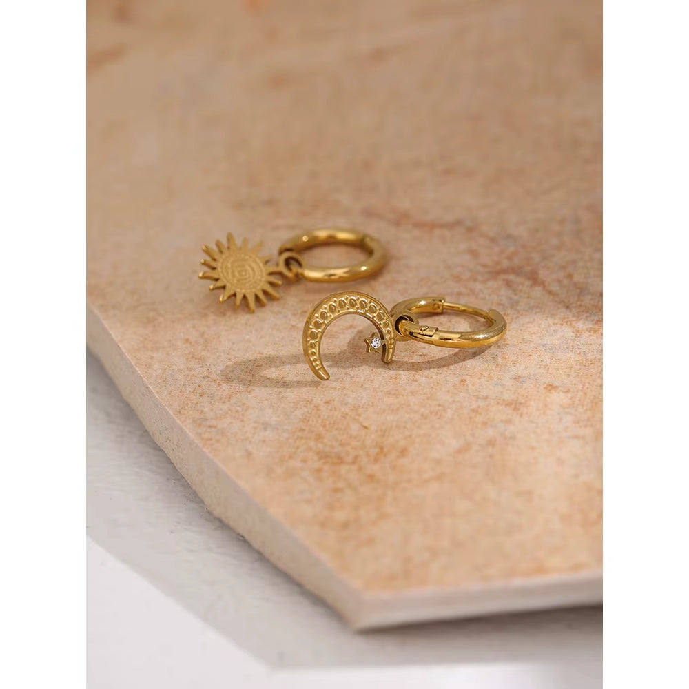 JINYOU 1769 High Quality 18K Metal Gold Color Asymmetry Earrings Stainless Steel Sun Moon Hoop Earrings