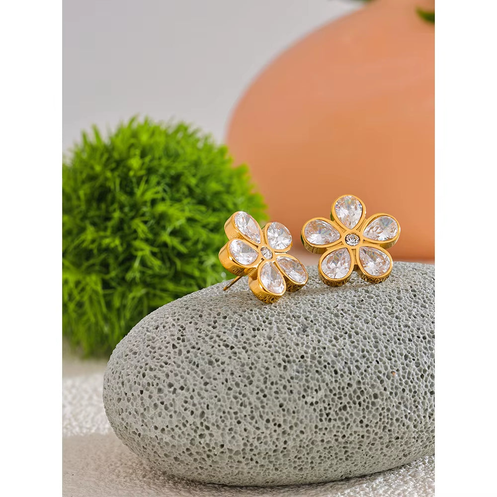 JINYOU 838 AAA Bling Cubic Zirconia Flower Golden Stud Earrings for Women 316L Stainless Steel Fashion Shiny Jewelry Waterproof