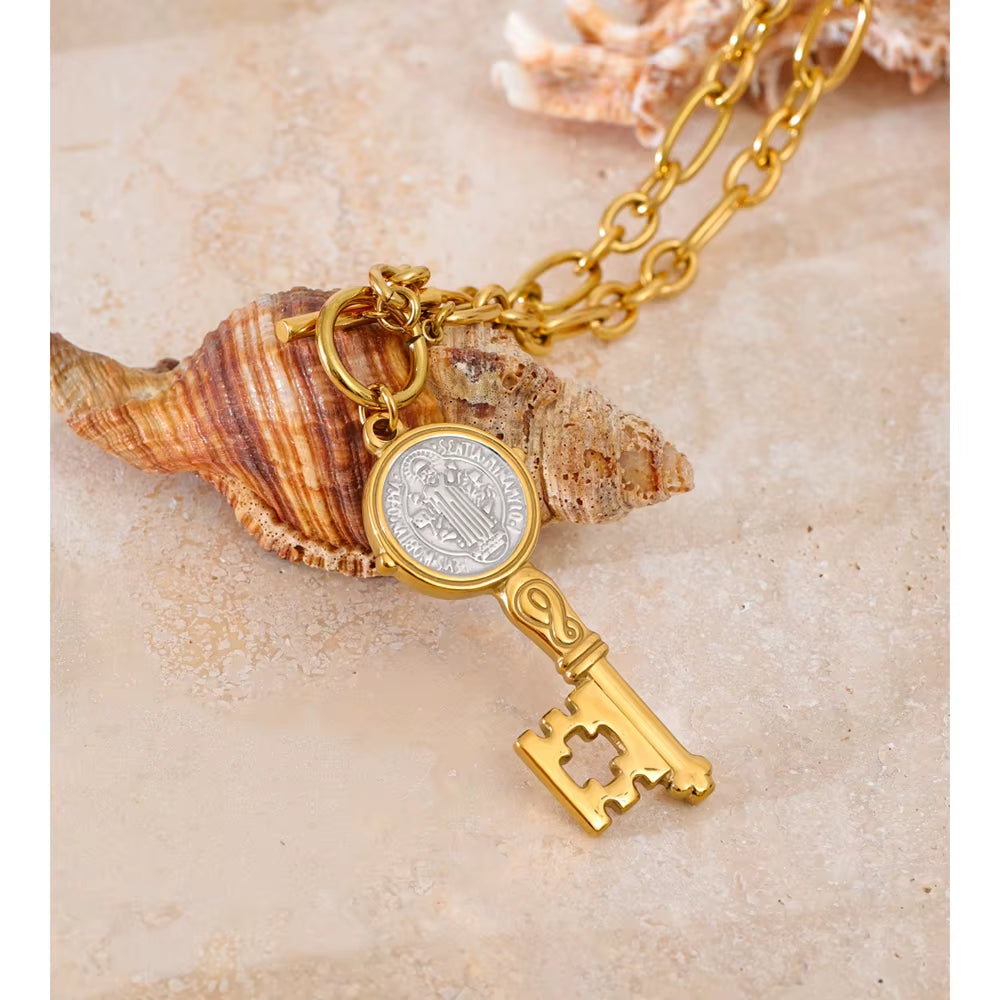 JINYOU 371 Hypoallergenic Stainless Steel Gold Plated Key-Shaped Double-Sided Pendant Necklace